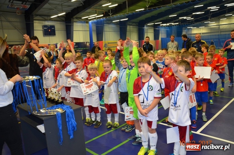 Zdjęcie w galerii na portalu naszraciborz.pl: Mikołajkowy turniej w Bohuminie wiadomości z regionu