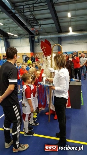 Zdjęcie w galerii na portalu naszraciborz.pl: Mikołajkowy turniej w Bohuminie wiadomości z regionu