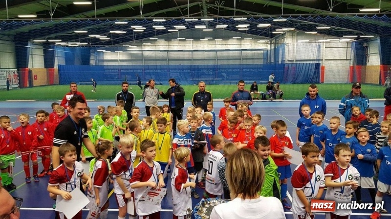 Zdjęcie w galerii na portalu naszraciborz.pl: Mikołajkowy turniej w Bohuminie wiadomości z regionu