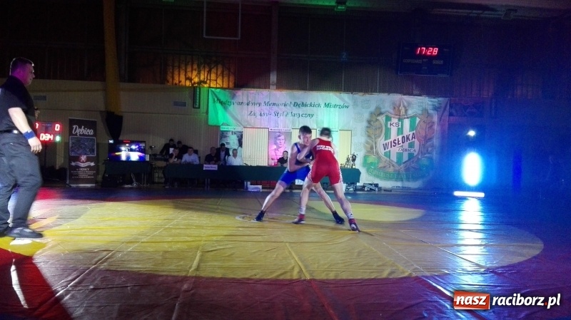 Zdjęcie w galerii na portalu naszraciborz.pl: Trzy medale unitów podczas X Memoriału Dębickich Mistrzów wiadomości z regionu