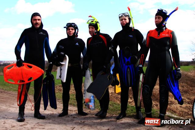 Zdjęcie w galerii na portalu naszraciborz.pl: Marian Hampel i jego twardziele wiadomości z regionu