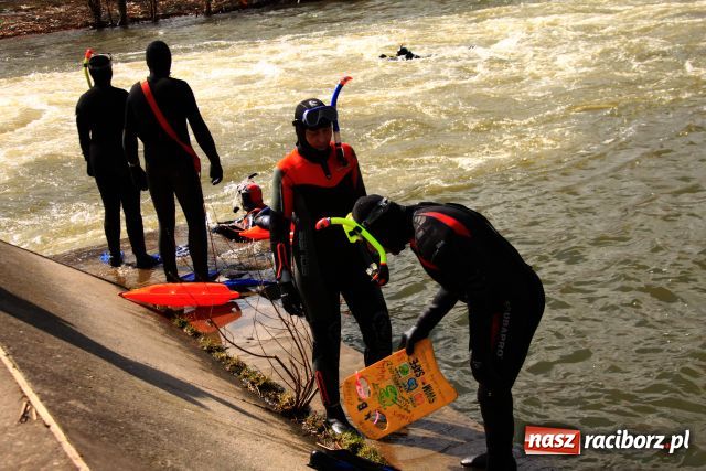 Zdjęcie w galerii na portalu naszraciborz.pl: Marian Hampel i jego twardziele wiadomości z regionu