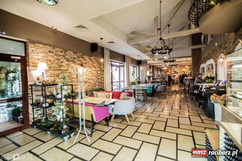 Zdjęcie w galerii na portalu naszraciborz.pl: Firma MJM zaprasza do Wędzarni oraz Restauracji Młyn na świąteczne zakupy i wigilijne biesiadowanie! wiadomości z regionu