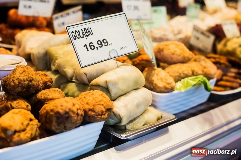 Zdjęcie w galerii na portalu naszraciborz.pl: Firma MJM zaprasza do Wędzarni oraz Restauracji Młyn na świąteczne zakupy i wigilijne biesiadowanie! wiadomości z regionu