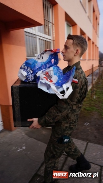 Zdjęcie w galerii na portalu naszraciborz.pl: Weekend cudów, czyli finał Szlachetnej Paczki w Raciborzu wiadomości z regionu