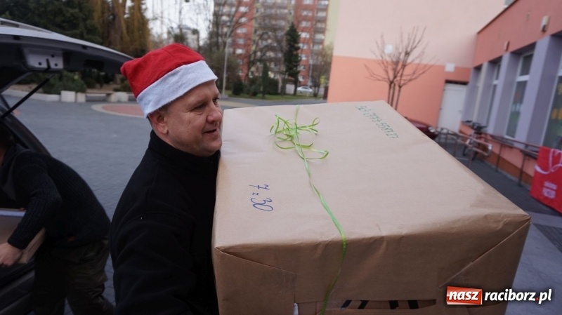 Zdjęcie w galerii na portalu naszraciborz.pl: Weekend cudów, czyli finał Szlachetnej Paczki w Raciborzu wiadomości z regionu