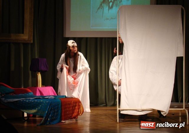 Zdjęcie w galerii na portalu naszraciborz.pl: Biskup wskrzesił dziadka Freuda wiadomości z regionu