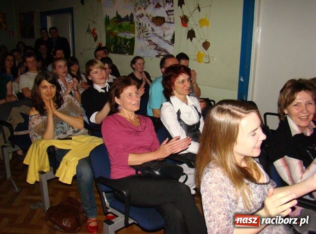 Zdjęcie w galerii na portalu naszraciborz.pl: Biskup wskrzesił dziadka Freuda wiadomości z regionu