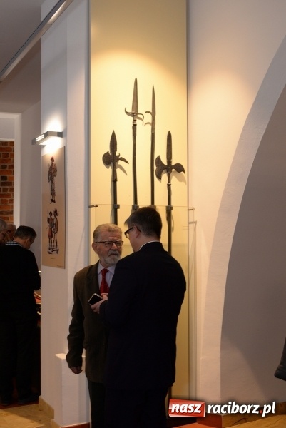 Zdjęcie w galerii na portalu naszraciborz.pl: W Muzeum można oglądać nową, stałą wystawę militariów wiadomości z regionu