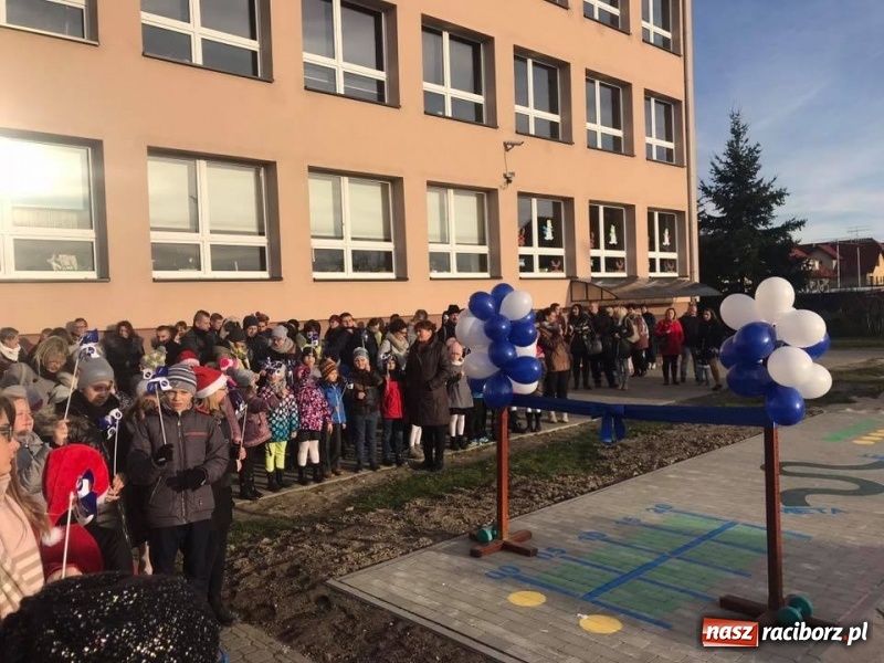 Zdjęcie w galerii na portalu naszraciborz.pl: Dwa nowe place zabaw w gminie Krzyżanowice  wiadomości z regionu