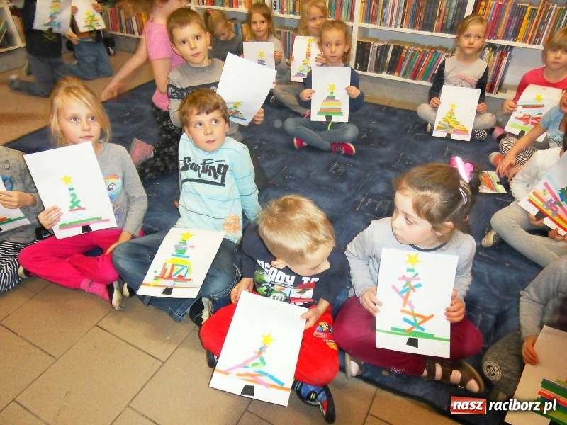 Zdjęcie w galerii na portalu naszraciborz.pl: W Klubie Czytających Rodziców  wiadomości z regionu