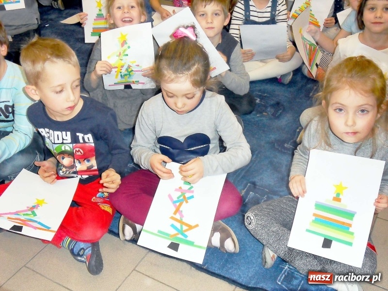 Zdjęcie w galerii na portalu naszraciborz.pl: W Klubie Czytających Rodziców  wiadomości z regionu