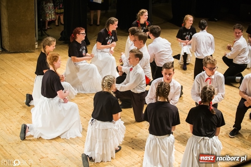 Zdjęcie w galerii na portalu naszraciborz.pl: Podsumowanie projektu Taniec bez granic w Raciborskim Centrum Kultury wiadomości z regionu
