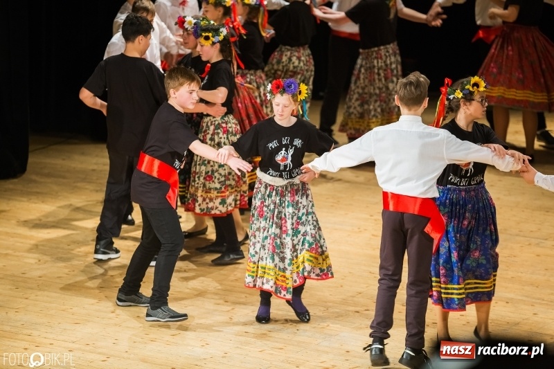 Zdjęcie w galerii na portalu naszraciborz.pl: Podsumowanie projektu Taniec bez granic w Raciborskim Centrum Kultury wiadomości z regionu