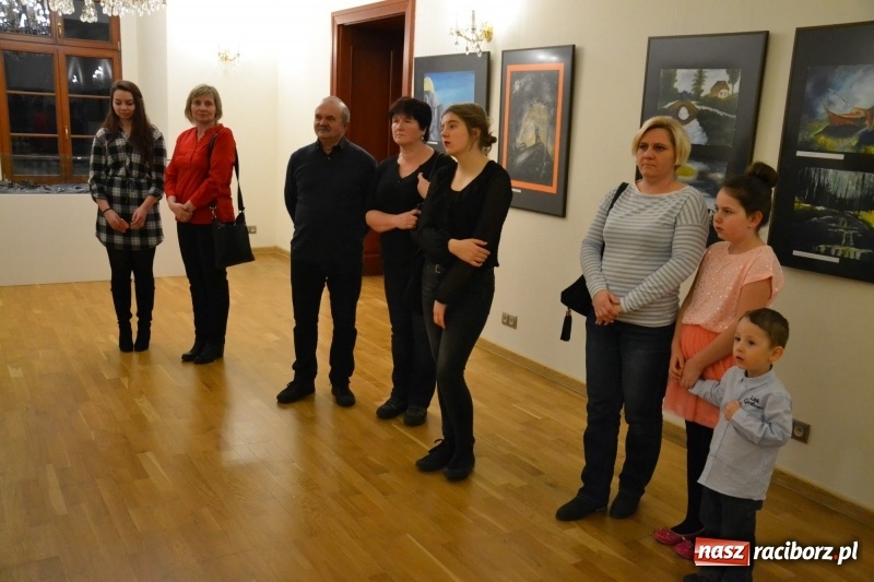 Zdjęcie w galerii na portalu naszraciborz.pl: ZNANE i NIE ZNANE – wernisaż wystawy na Zamku Piastowskim  wiadomości z regionu