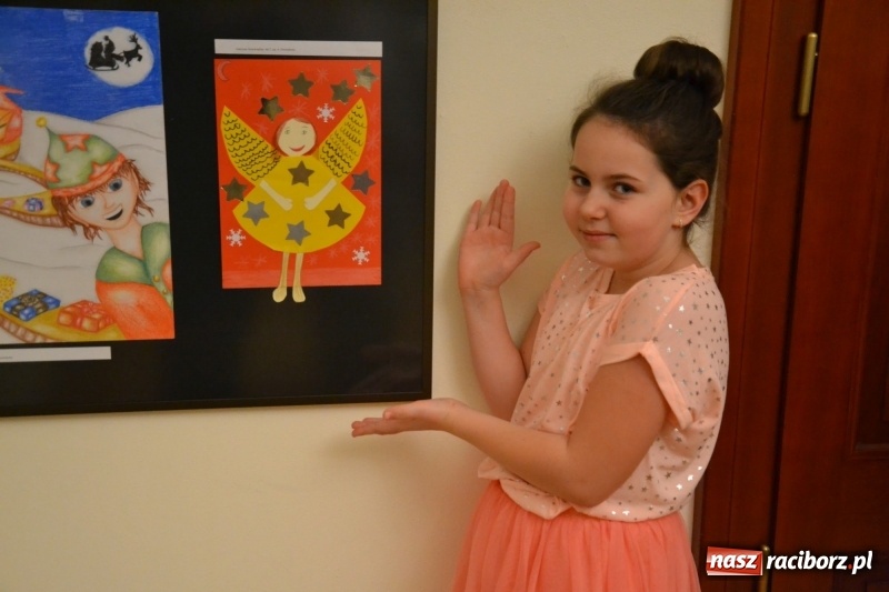 Zdjęcie w galerii na portalu naszraciborz.pl: ZNANE i NIE ZNANE – wernisaż wystawy na Zamku Piastowskim  wiadomości z regionu