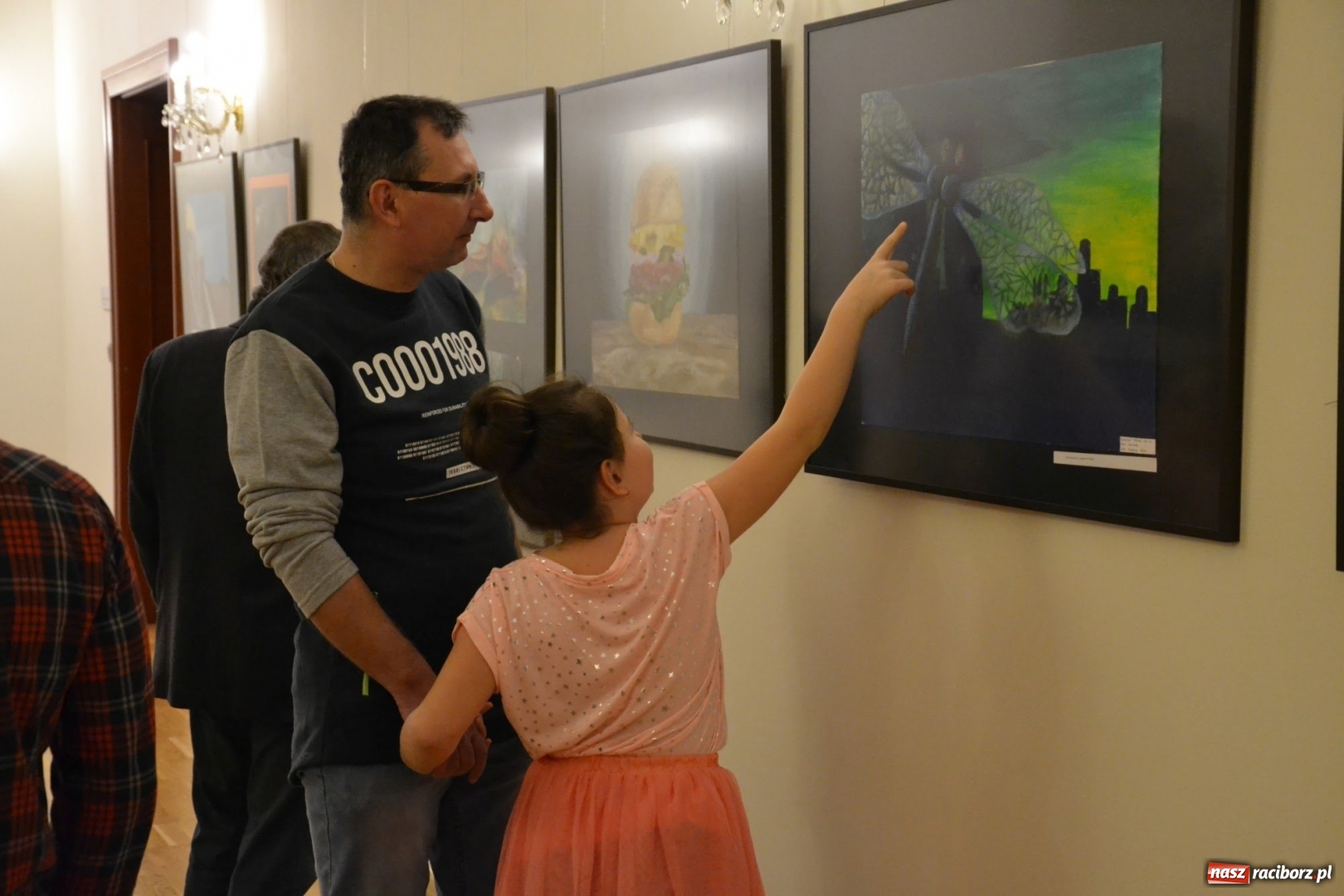 Zdjęcie w galerii na portalu naszraciborz.pl: ZNANE i NIE ZNANE – wernisaż wystawy na Zamku Piastowskim  wiadomości z regionu