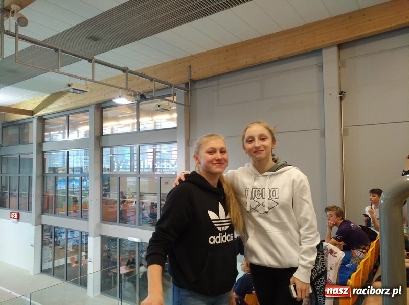 Zdjęcie w galerii na portalu naszraciborz.pl: Pływanie. Medalowe żniwo pływaków Szkoły Mistrzostwa Sportowego wiadomości z regionu