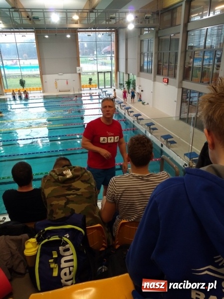 Zdjęcie w galerii na portalu naszraciborz.pl: Pływanie. Medalowe żniwo pływaków Szkoły Mistrzostwa Sportowego wiadomości z regionu