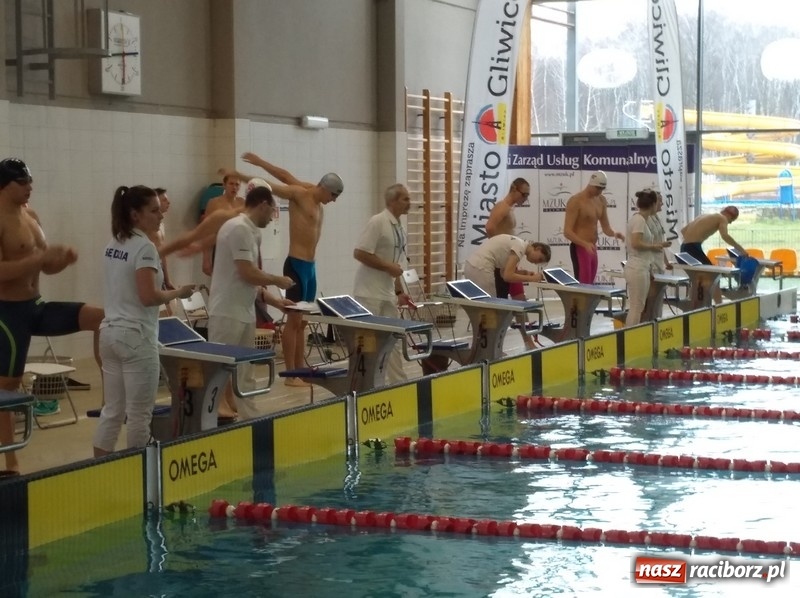 Zdjęcie w galerii na portalu naszraciborz.pl: Pływanie. Medalowe żniwo pływaków Szkoły Mistrzostwa Sportowego wiadomości z regionu