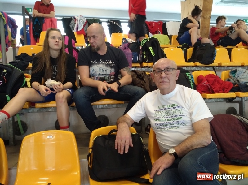 Zdjęcie w galerii na portalu naszraciborz.pl: Pływanie. Medalowe żniwo pływaków Szkoły Mistrzostwa Sportowego wiadomości z regionu