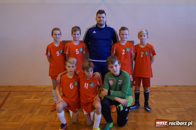 Zdjęcie w galerii na portalu naszraciborz.pl: XV Mikołajkowy turniej w Markowicach wiadomości z regionu