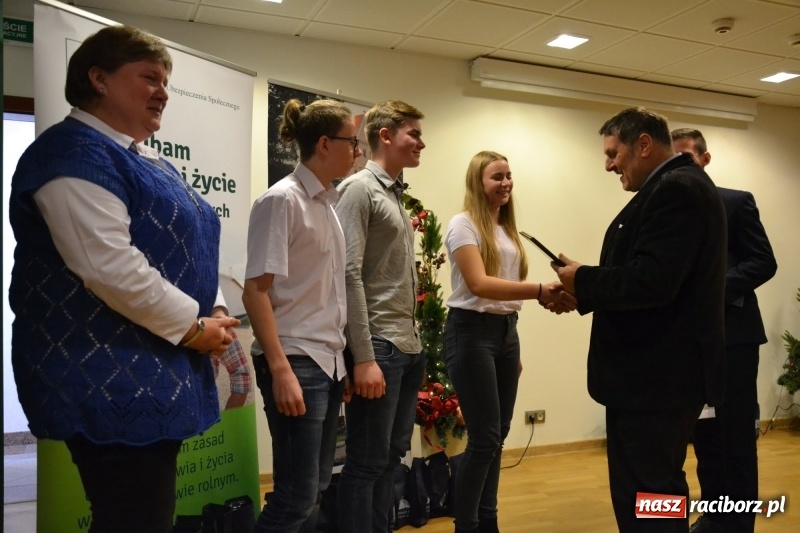 Zdjęcie w galerii na portalu naszraciborz.pl: Jubileuszowa X edycja powiatowego konkursu Bezpieczne Rolnictwo Powiatu Raciborskiego za nami wiadomości z regionu