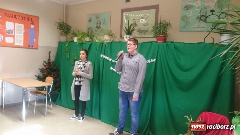 Zdjęcie w galerii na portalu naszraciborz.pl: X Gminny Konkurs Ortograficzny Mistrz Ortografii  wiadomości z regionu