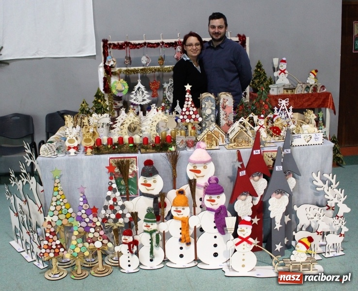 Zdjęcie w galerii na portalu naszraciborz.pl: Prosili, wołali, zapraszali... Aż w końcu przyszedł Mikołaj z wielkim worem! wiadomości z regionu