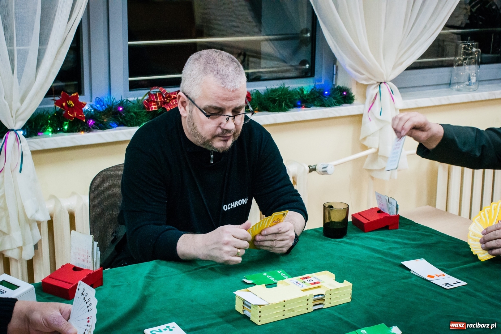 Zdjęcie w galerii na portalu naszraciborz.pl: Andrzej Duda zwycięzcą IX edycji Mistrzostw Powiatu w Brydżu Sportowym wiadomości z regionu