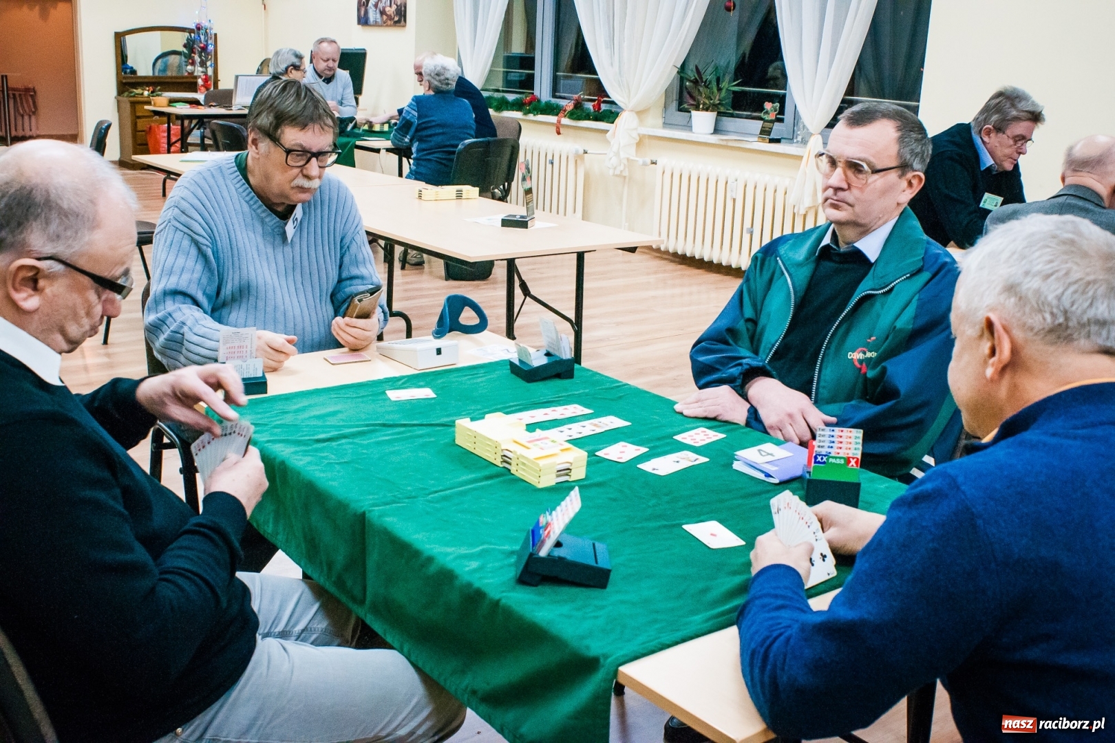 Zdjęcie w galerii na portalu naszraciborz.pl: Andrzej Duda zwycięzcą IX edycji Mistrzostw Powiatu w Brydżu Sportowym wiadomości z regionu