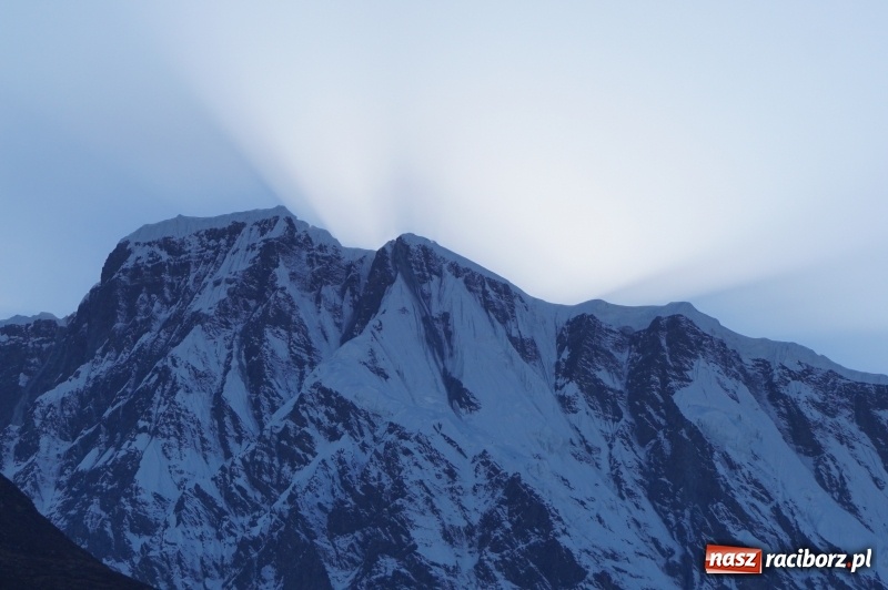Zdjęcie w galerii na portalu naszraciborz.pl: Chulu Far East 6059 m n.p.m. oraz treking wokół Annapurny wiadomości z regionu