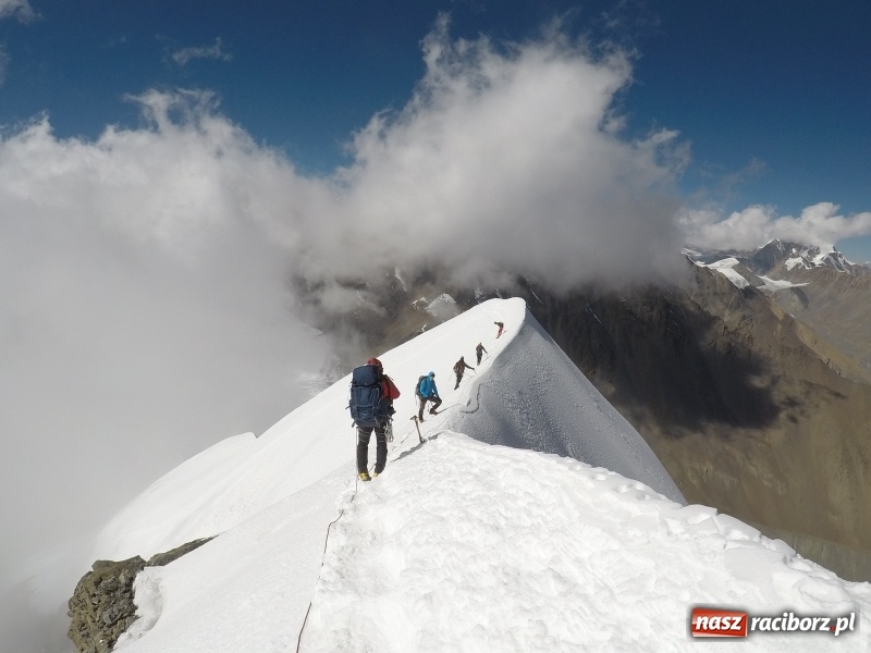 Zdjęcie w galerii na portalu naszraciborz.pl: Chulu Far East 6059 m n.p.m. oraz treking wokół Annapurny wiadomości z regionu