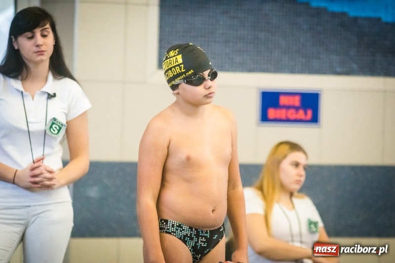 Zdjęcie w galerii na portalu naszraciborz.pl: Pływanie. Zimowe Mistrzostwa Juniorów 12-letnich w ZSOMS wiadomości z regionu