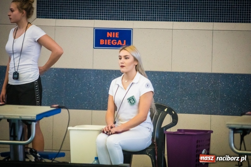 Zdjęcie w galerii na portalu naszraciborz.pl: Pływanie. Zimowe Mistrzostwa Juniorów 12-letnich w ZSOMS wiadomości z regionu