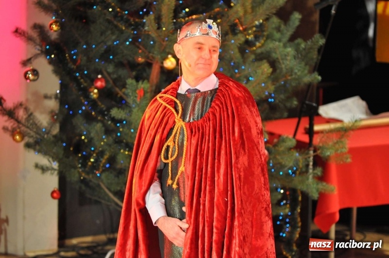 Zdjęcie w galerii na portalu naszraciborz.pl: Gwiazdka Serc - pełen zapis wideo z koncertu wiadomości z regionu