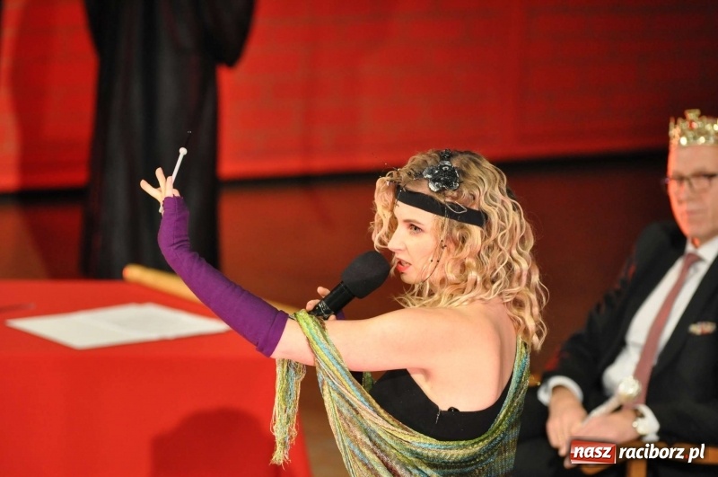 Zdjęcie w galerii na portalu naszraciborz.pl: Gwiazdka Serc - pełen zapis wideo z koncertu wiadomości z regionu