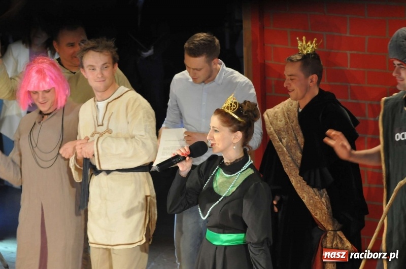 Zdjęcie w galerii na portalu naszraciborz.pl: Gwiazdka Serc - pełen zapis wideo z koncertu wiadomości z regionu