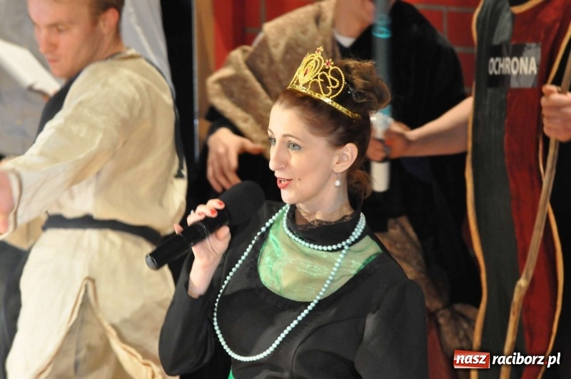 Zdjęcie w galerii na portalu naszraciborz.pl: Gwiazdka Serc - pełen zapis wideo z koncertu wiadomości z regionu