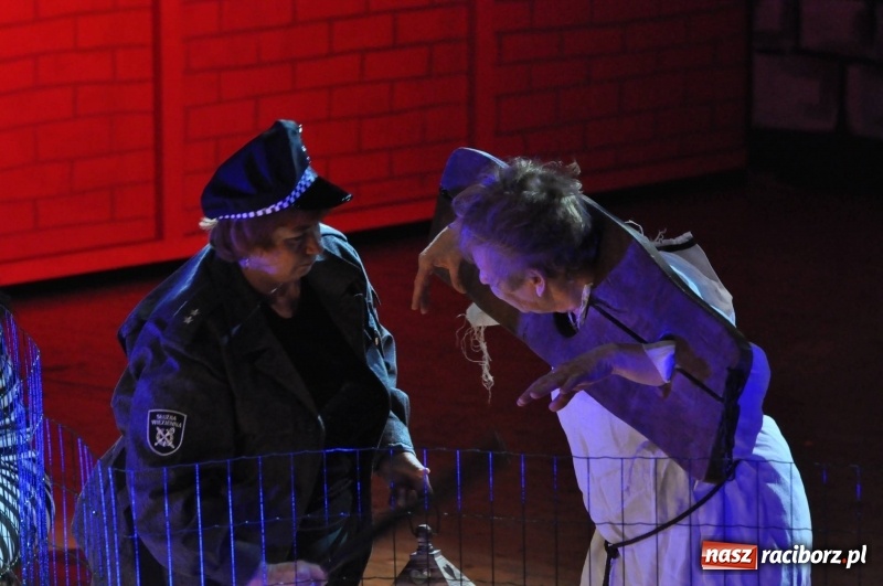 Zdjęcie w galerii na portalu naszraciborz.pl: Gwiazdka Serc - pełen zapis wideo z koncertu wiadomości z regionu