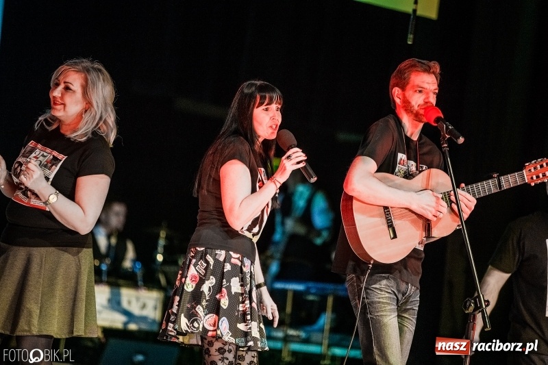 Zdjęcie w galerii na portalu naszraciborz.pl: 800-lecie! Co o nim wiecie? XVII Gwiazdka Serc za nami FOTOREPORTAŻ i WIDEO wiadomości z regionu