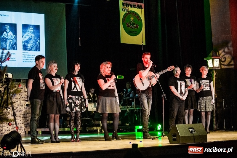 Zdjęcie w galerii na portalu naszraciborz.pl: 800-lecie! Co o nim wiecie? XVII Gwiazdka Serc za nami FOTOREPORTAŻ i WIDEO wiadomości z regionu
