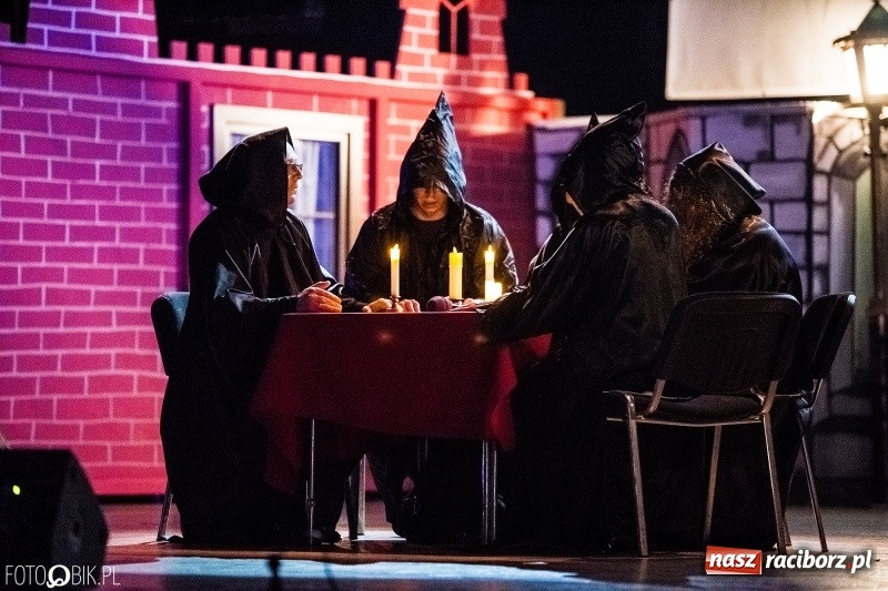 Zdjęcie w galerii na portalu naszraciborz.pl: 800-lecie! Co o nim wiecie? XVII Gwiazdka Serc za nami FOTOREPORTAŻ i WIDEO wiadomości z regionu