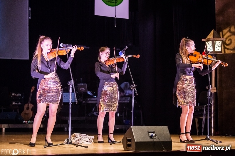 Zdjęcie w galerii na portalu naszraciborz.pl: 800-lecie! Co o nim wiecie? XVII Gwiazdka Serc za nami FOTOREPORTAŻ i WIDEO wiadomości z regionu
