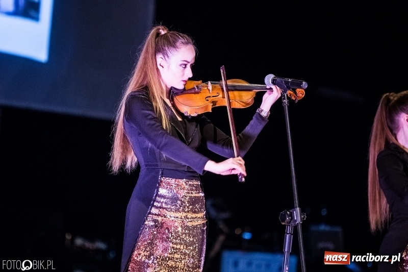 Zdjęcie w galerii na portalu naszraciborz.pl: 800-lecie! Co o nim wiecie? XVII Gwiazdka Serc za nami FOTOREPORTAŻ i WIDEO wiadomości z regionu