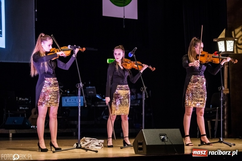 Zdjęcie w galerii na portalu naszraciborz.pl: 800-lecie! Co o nim wiecie? XVII Gwiazdka Serc za nami FOTOREPORTAŻ i WIDEO wiadomości z regionu