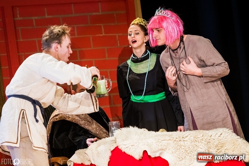 Zdjęcie w galerii na portalu naszraciborz.pl: 800-lecie! Co o nim wiecie? XVII Gwiazdka Serc za nami FOTOREPORTAŻ i WIDEO wiadomości z regionu