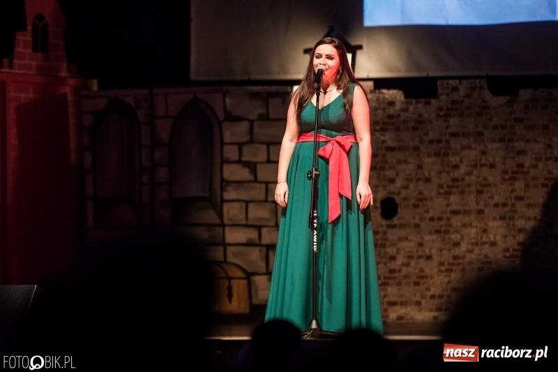 Zdjęcie w galerii na portalu naszraciborz.pl: 800-lecie! Co o nim wiecie? XVII Gwiazdka Serc za nami FOTOREPORTAŻ i WIDEO wiadomości z regionu