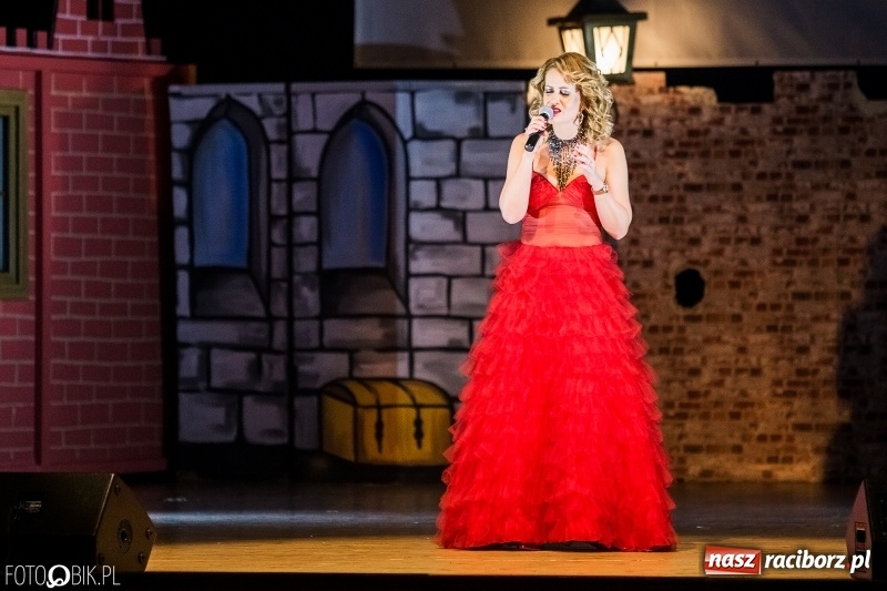 Zdjęcie w galerii na portalu naszraciborz.pl: 800-lecie! Co o nim wiecie? XVII Gwiazdka Serc za nami FOTOREPORTAŻ i WIDEO wiadomości z regionu