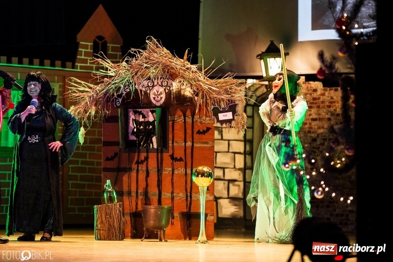 Zdjęcie w galerii na portalu naszraciborz.pl: 800-lecie! Co o nim wiecie? XVII Gwiazdka Serc za nami FOTOREPORTAŻ i WIDEO wiadomości z regionu